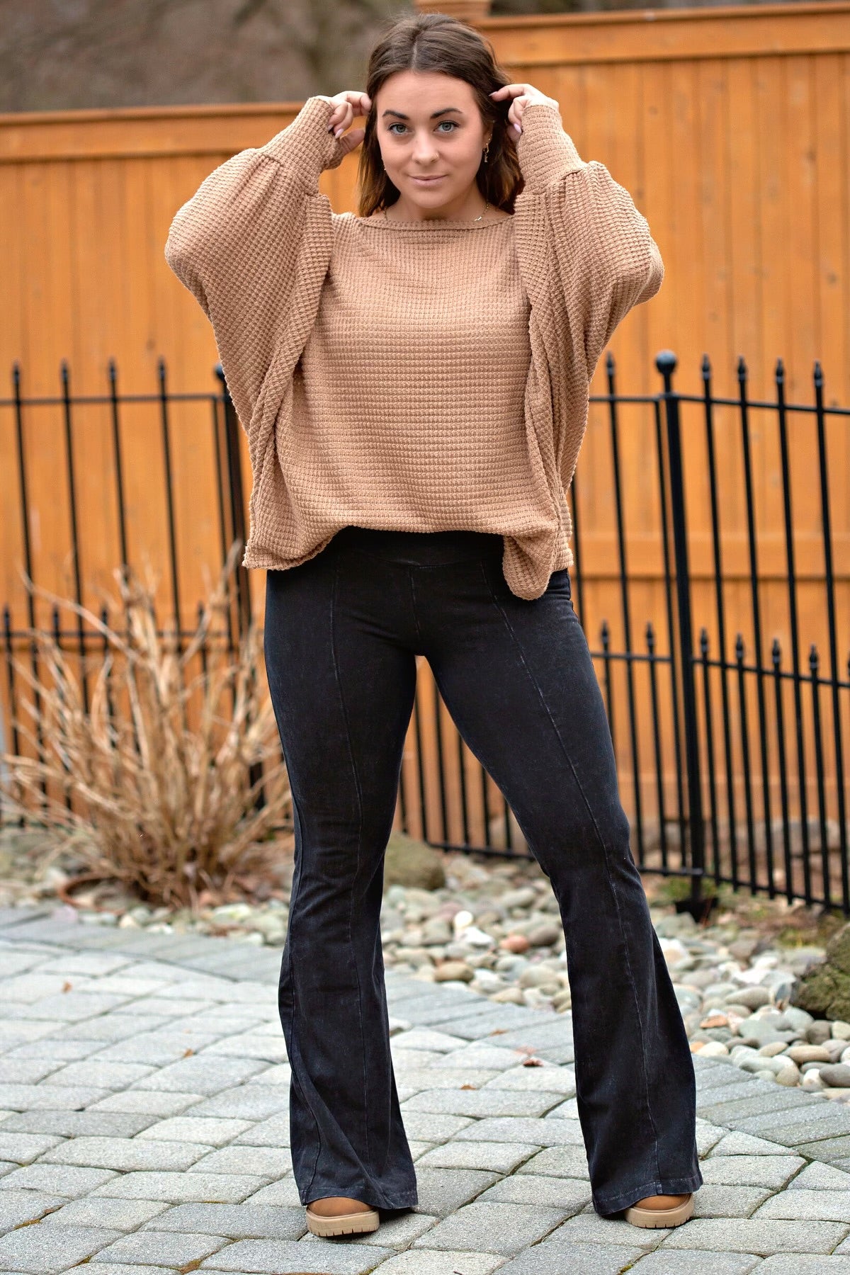 Cocoa Balloon Sleeve Top