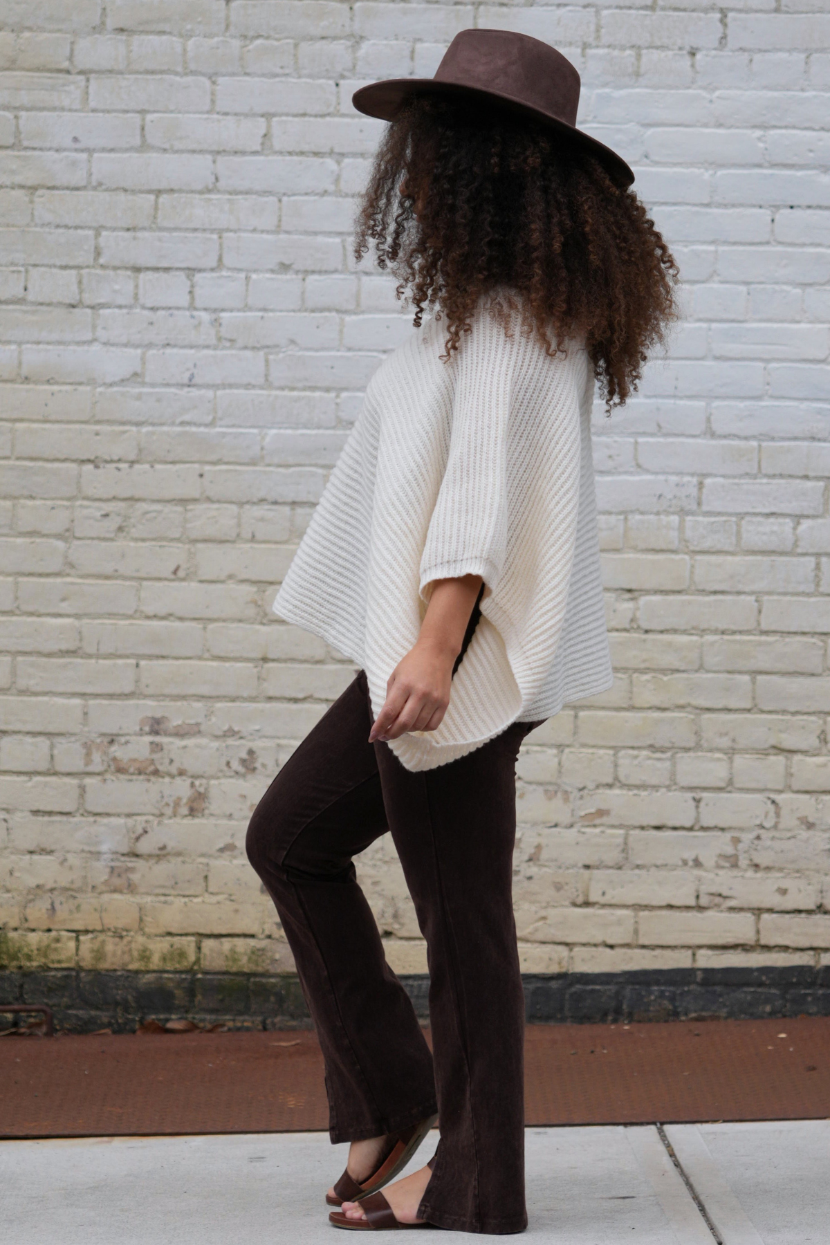 Ribbed Knit Sleeve Poncho